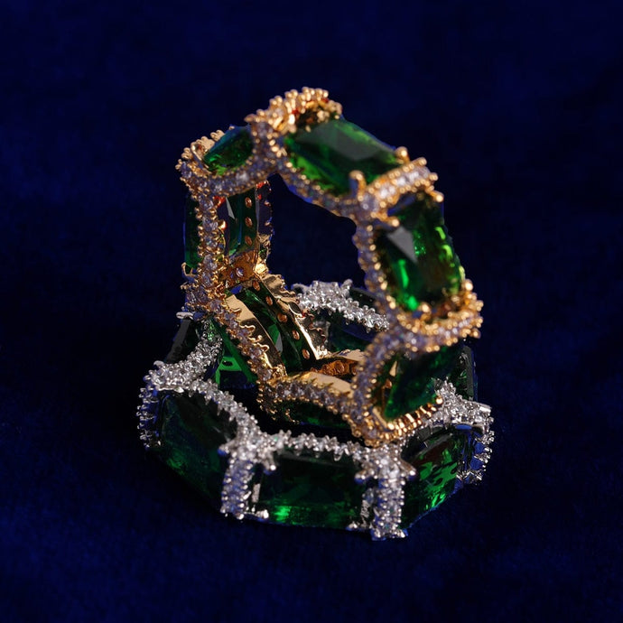 Icy Emerald Stone Ring - Blingdropz