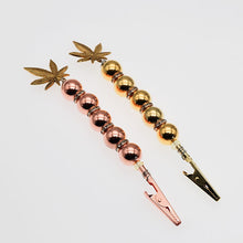 Load image into Gallery viewer, Blingy Roach Clip - Blingdropz
